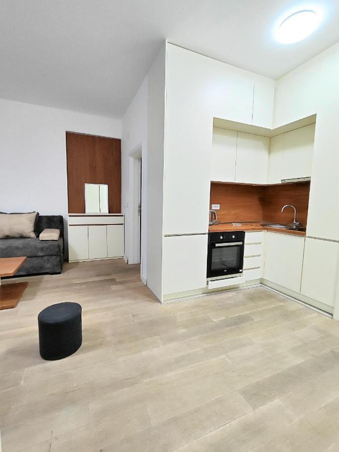 Luxury Korda Apartments 011 Будва Экстерьер фото